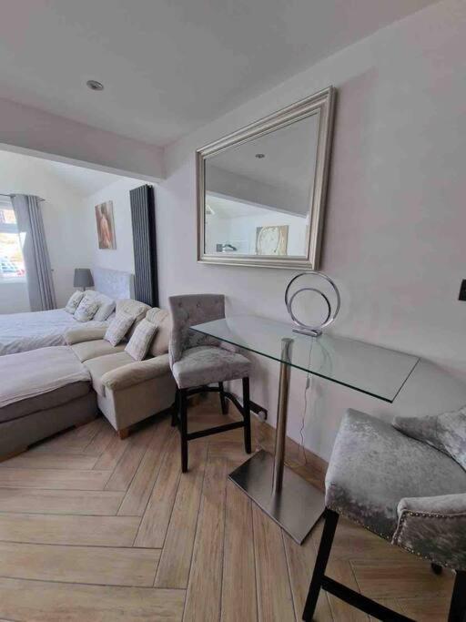 Lovely Studio Annex In Lilliput Poole Dış mekan fotoğraf